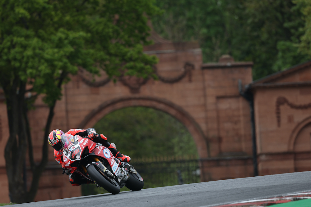 Brookes And Sykes Aiming High at Oulton