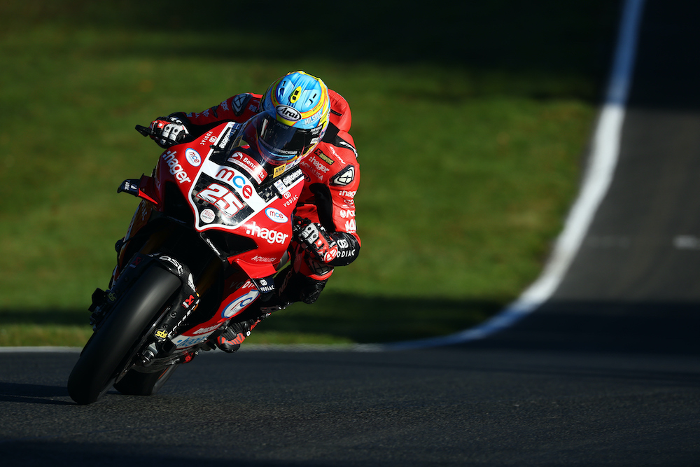 MCE Ducati have a positive weekend at Oulton Park 