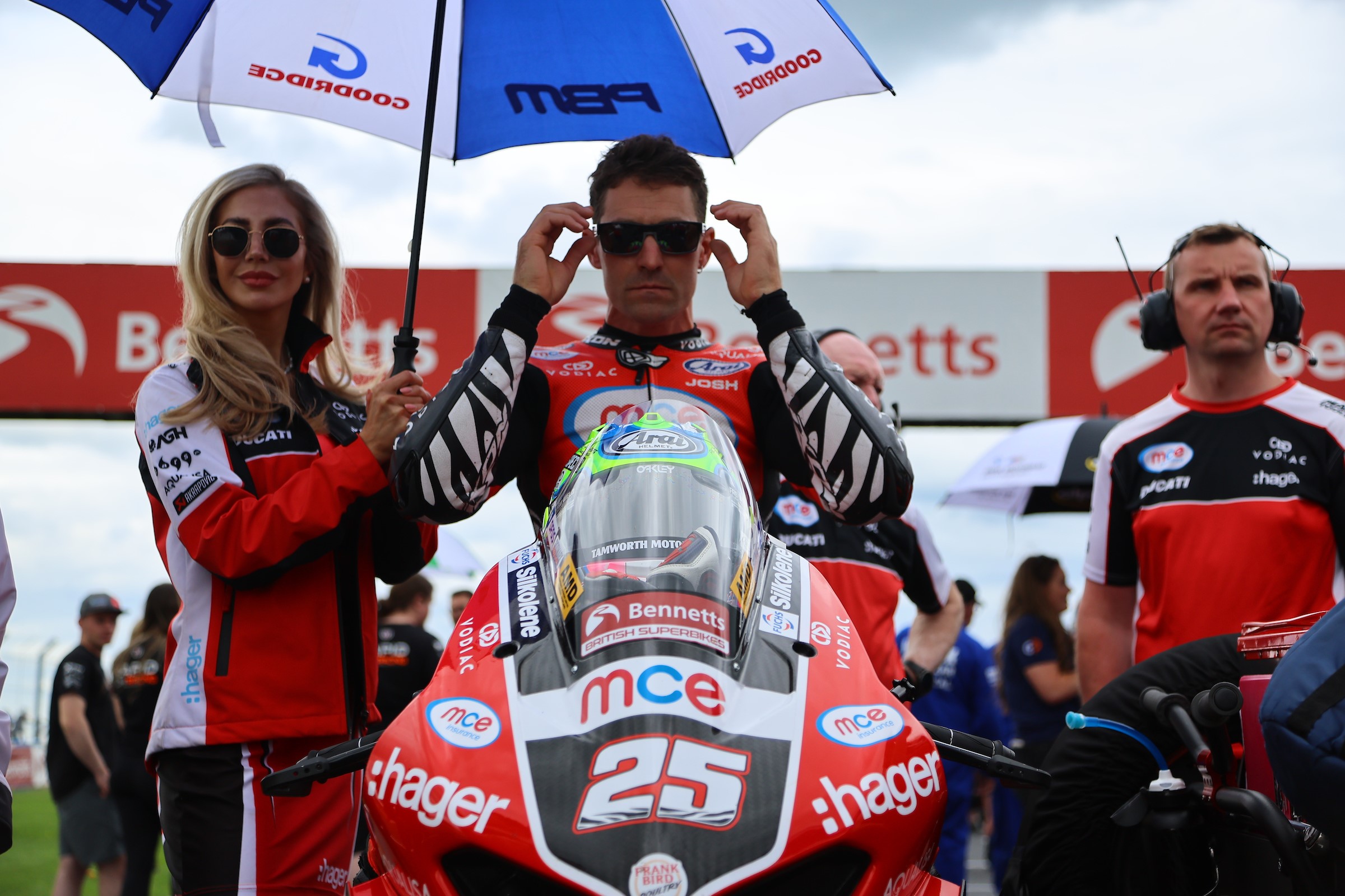 Final Round Fling for Brookes and Sykes
